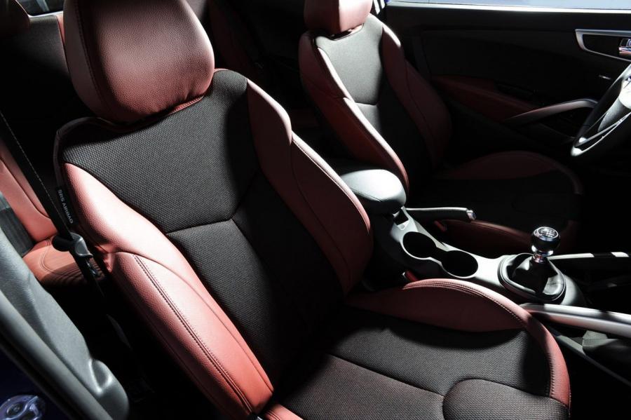  Hyundai Veloster Turbo R-Spec 2014 года  (фото 5 из 40)